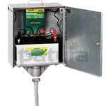 Electrificateur P2500 avec Boîtier Antivol et Piquet de Terre